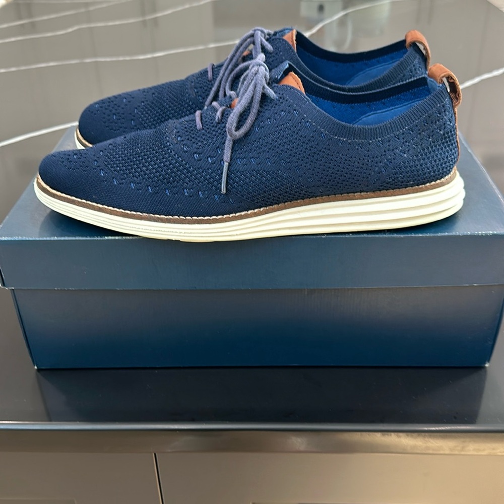 Cole Haan Navy Blue knit wingtip in good condition.